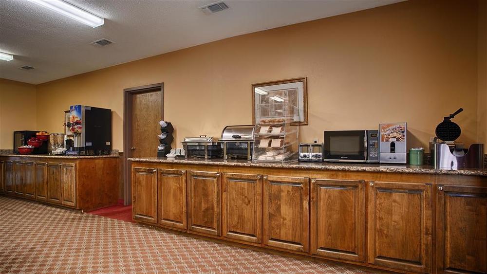 Americas Best Value Inn Wiggins Restaurant foto